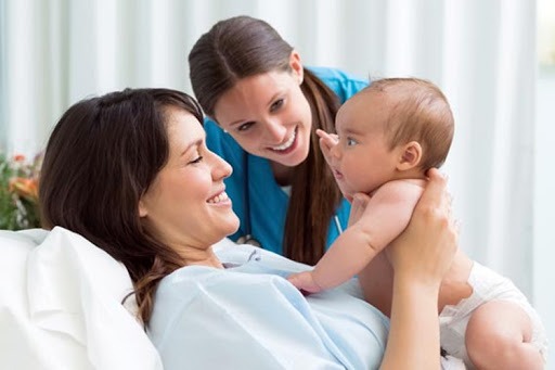 پرستاری و مراقبت از نوزاد در منزل