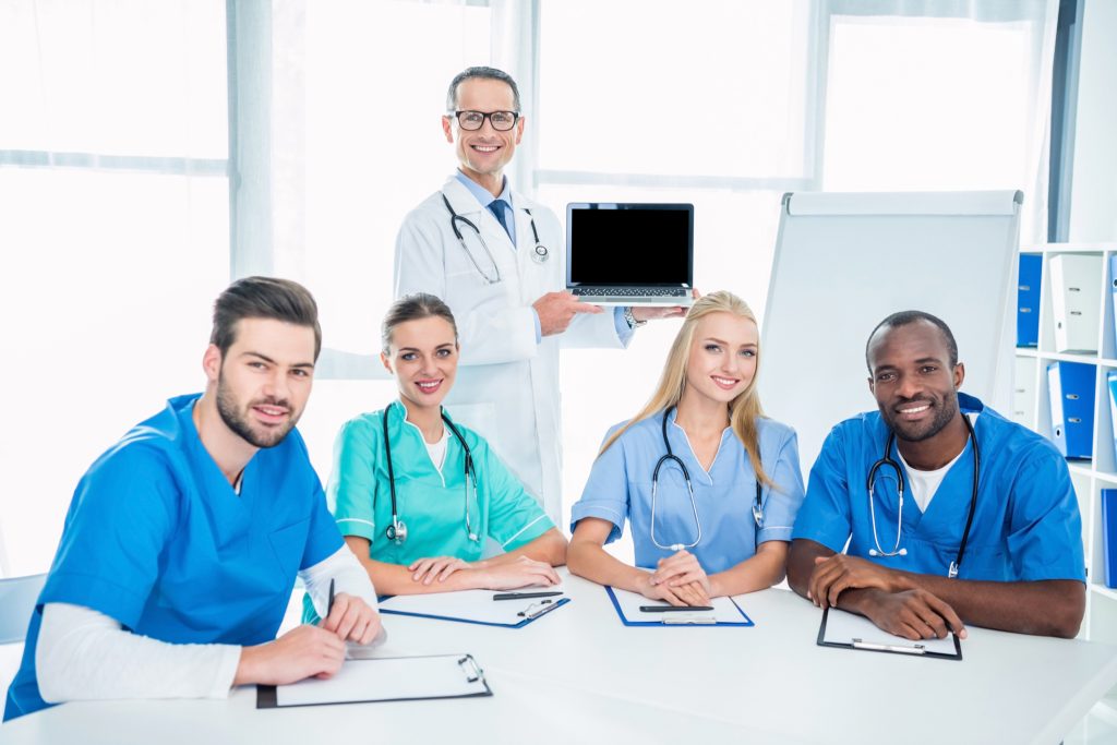 هدف از تأسیس شرکت خدماتی مراقبتی شکوفایی 2 هدف از تأسیس شرکت خدماتی مراقبتی شکوفایی