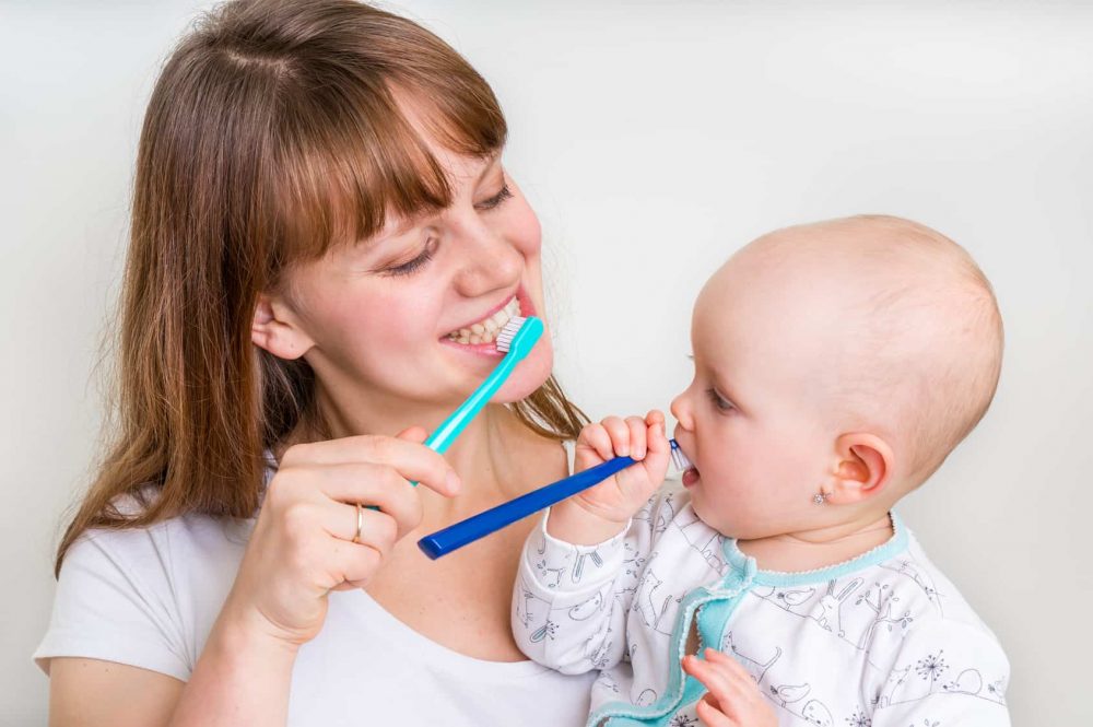 دندان درآوردن کودک مهم ترین رویداد زندگی کودک