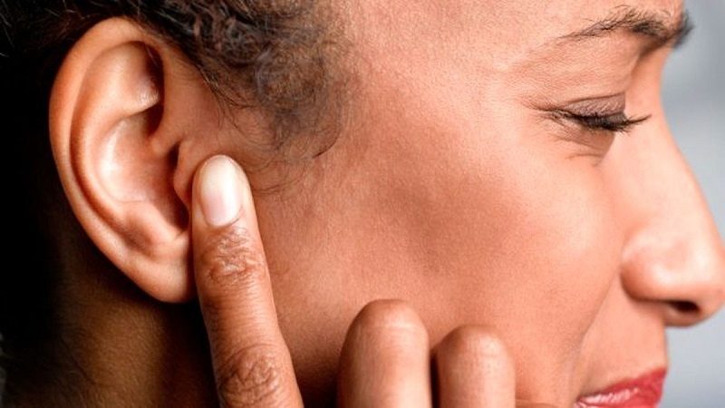 کاهش شنوایی و احساس بوی بد و لجن از علائم کرونا