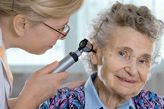 کاهش شنوایی سالمندان|مراقبت از سالمندان