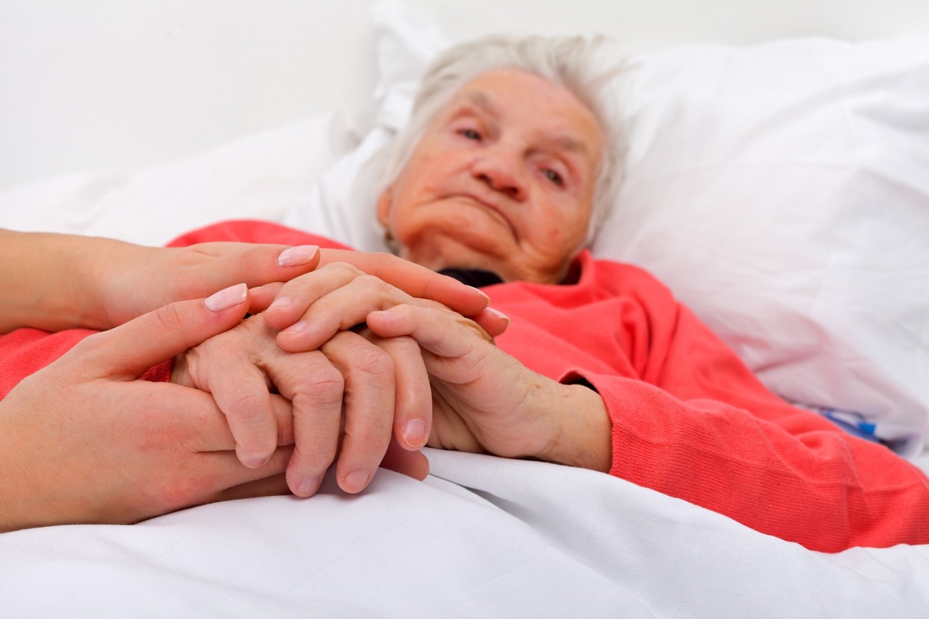 پرستاری سالمند در منزل|هزینه و دستمزد مراقبت سالمند در منزل