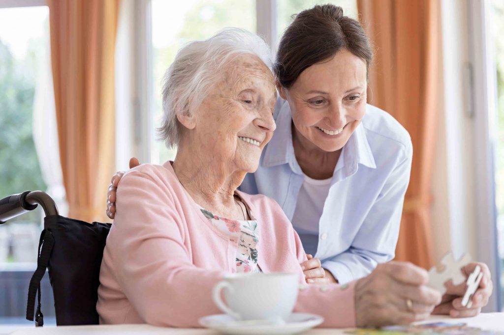 مراقبت از سالمندان در منزل|اصول مراقبت از سالمند