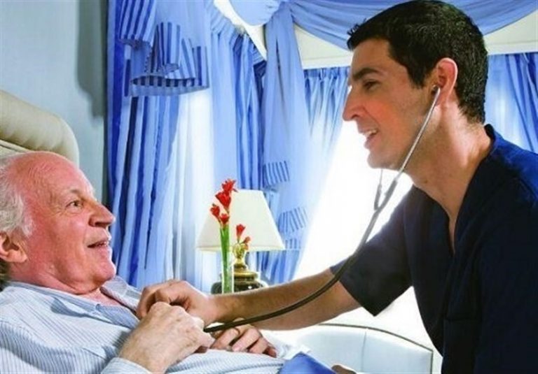 انتخاب پرستار جهت ارائه خدمات پرستاری سالمند در منزل