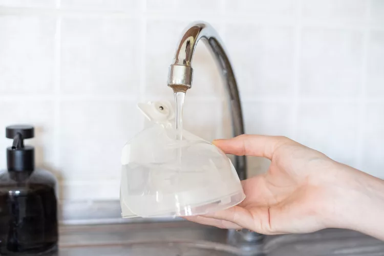 دستورالعمل ها ی مهم  برای شستن  پرده با خشکشویی یا بخارشور
