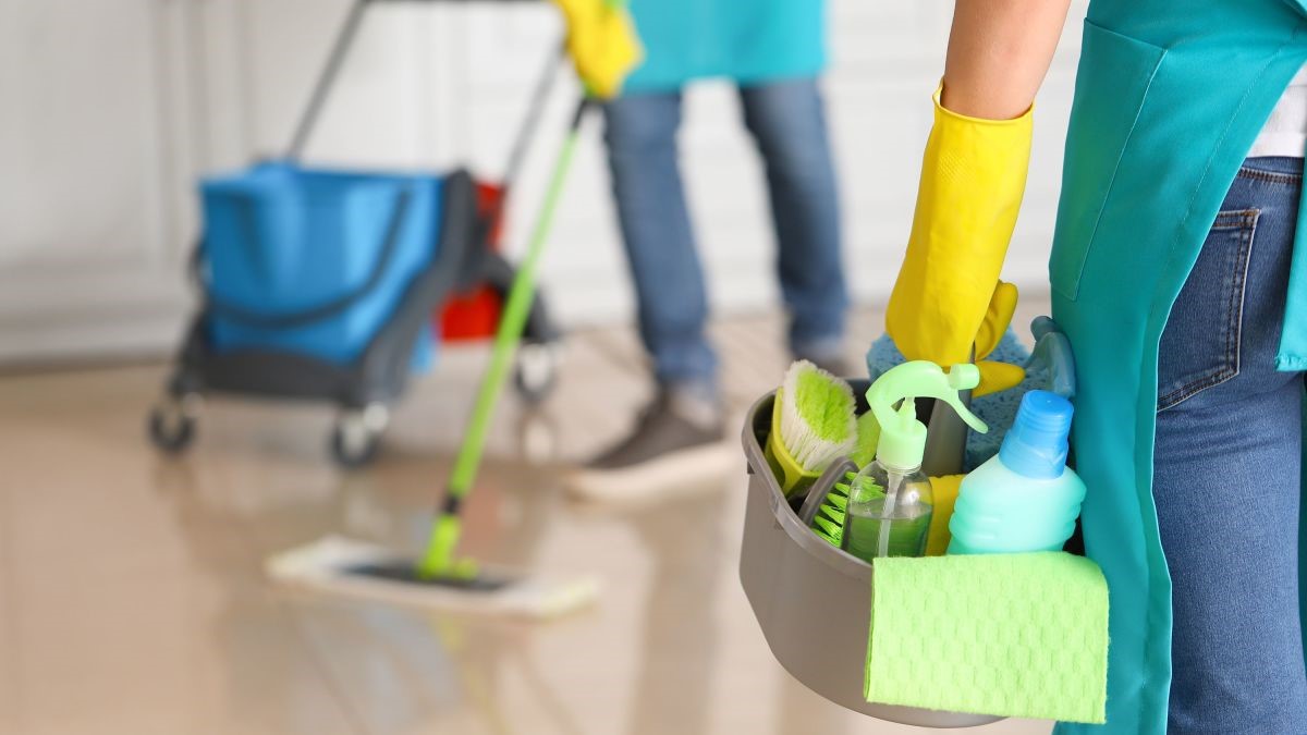 کار گر نظافت منزل | نظافت خانه