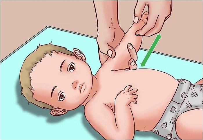 آموزش تصویری نحوه ماساژ نوزاد تازه متولد شده