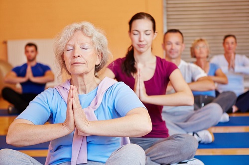 چند روش کاهش اضطراب سالمندان که باید پرستار سالمند در منزل بداند!