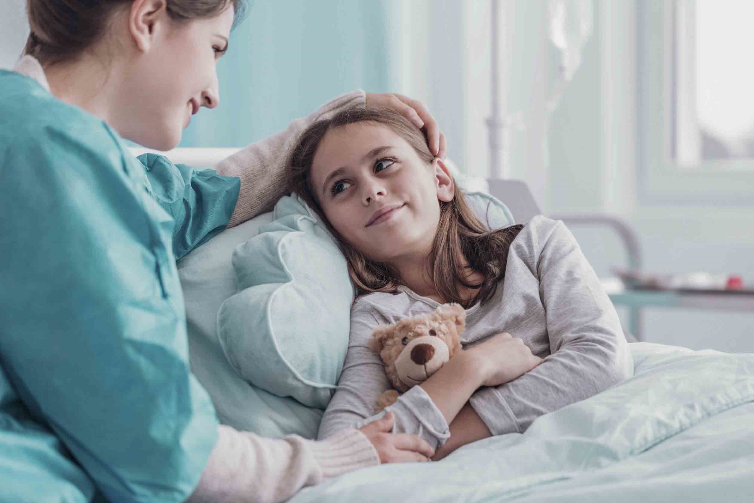 پرستار کودک بیمار راه‌های ایجاد و برقراری ارتباط با کودک بیمار را به خوبی بلد می‌باشد. 