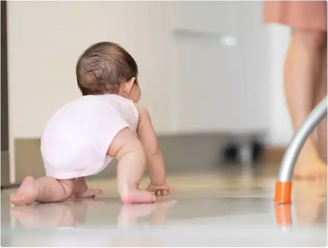 پا گرفتن نوزاد – 6 روش برای کمک به پا گرفتن نوزادان
