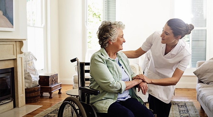 مراقبت از سالمندان در خانه + 14 نکته مهم
