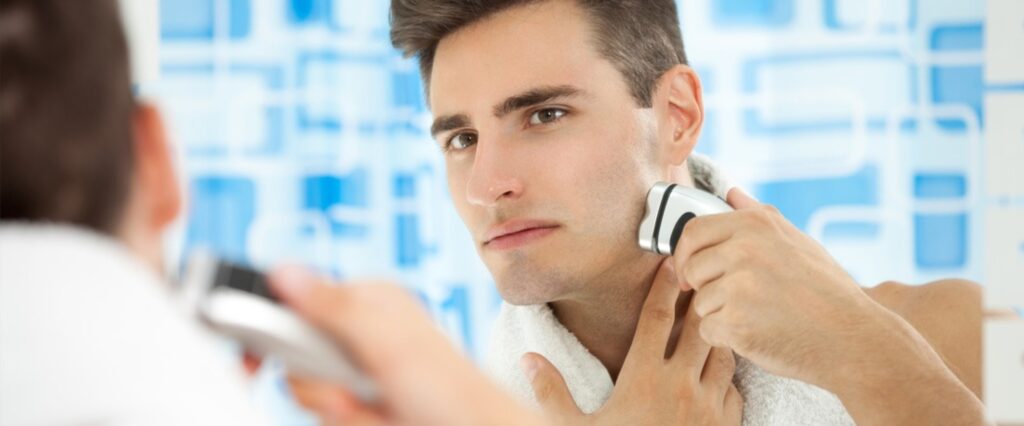 5 نوع تیغ خودتراش بر اساس نوع پوست برای تراشیدن ریش سالمندان