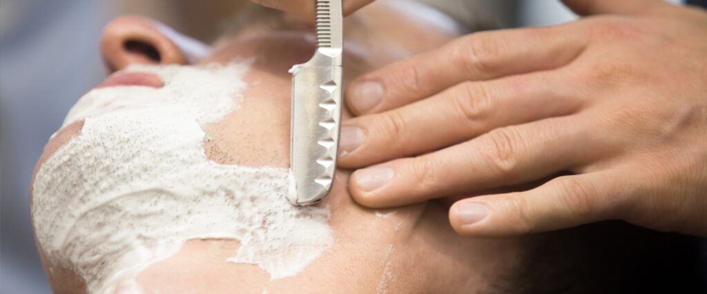5 نوع تیغ خودتراش بر اساس نوع پوست برای تراشیدن ریش سالمندان