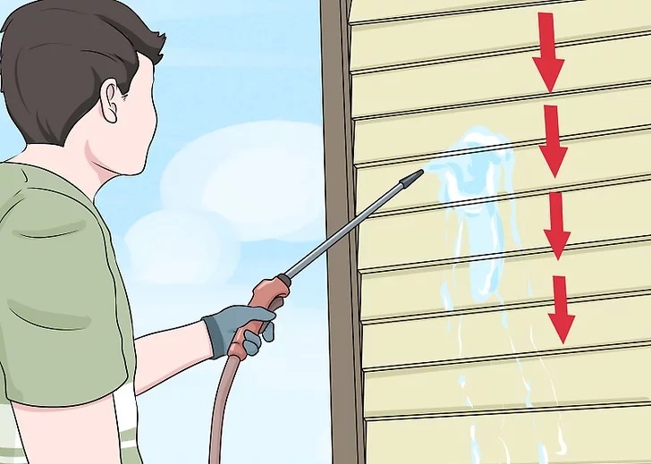 استخدام نظافتچی منزل برای تمیز کردن قسمت های بیرونی خانه